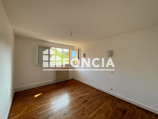 Location Maison 5 pièces 153.09 m² - 19 AVENUE EDOUARD BOISSERIE Boulazac 24750