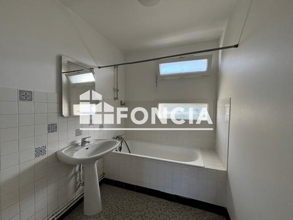 Location Maison 5 pièces 153.09 m² - 19 AVENUE EDOUARD BOISSERIE Boulazac 24750