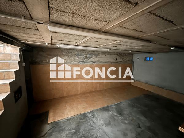 Location Local commercial 1 pièce 80 m² - Toulon 83200