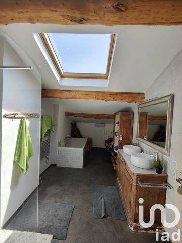 Maison à vendre 5 pièces 150 m² Sénas