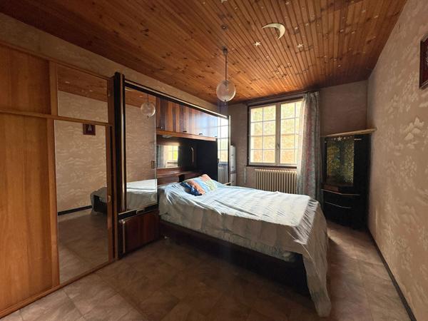 A VENDRE EXCLUSIVITE 84120 PERTUIS MAISON DE TYPE 4 PIECES D'ENVIRON 93M² AVEC GARAGE ET JARDIN