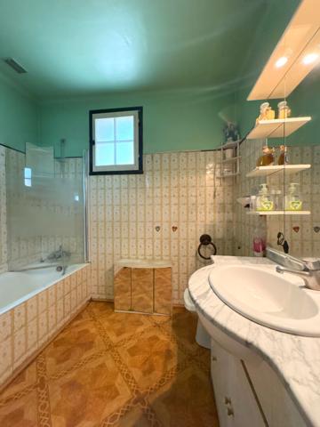 A VENDRE EXCLUSIVITE 84120 PERTUIS MAISON DE TYPE 4 PIECES D'ENVIRON 93M² AVEC GARAGE ET JARDIN