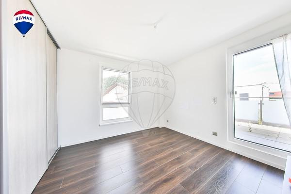 Maison 5 chambre(s) à vendre - Village-Neuf, Haut-Rhin - 68