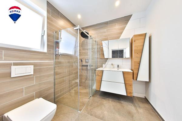Maison 5 chambre(s) à vendre - Village-Neuf, Haut-Rhin - 68