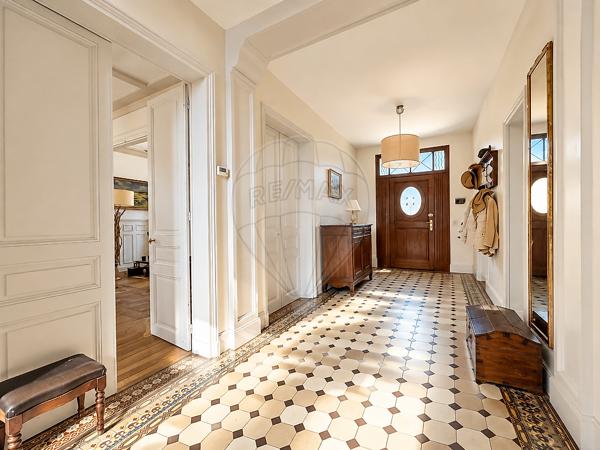 Maison 7 chambre(s) à vendre - Chantilly, Oise - 60