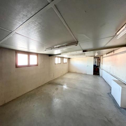 Autre
                                                                                                                                                                                                                                                                                                                                                                                                                                                                                                                                                                500  m²