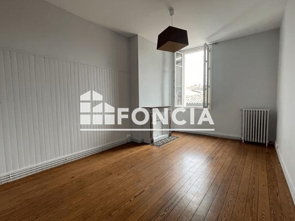 Location Appartement 3 pièces 77.45 m² - 38 RUE MINVIELLE Bordeaux 33000