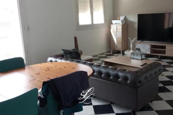 Location - Appartement 3 pièces 80 m 2 LE MANS (72000)