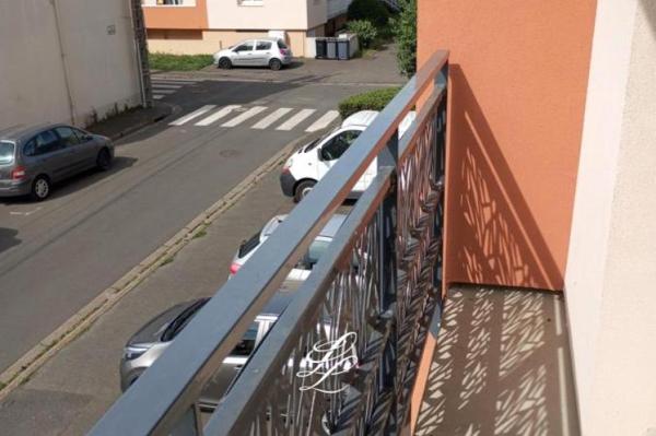 Location - Appartement 3 pièces 80 m 2 LE MANS (72000)