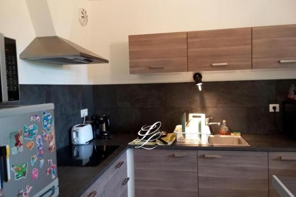 Location - Appartement 3 pièces 80 m 2 LE MANS (72000)