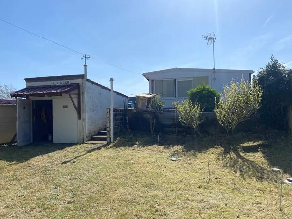 Vente
                Maison74,82 m² - 3 Pièces -
                    L AIGUILLON LA PRESQU ILE (85460)