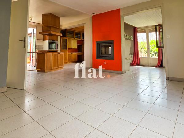 Maison 5 pièce(s) 4 chambre(s) 137 m²
