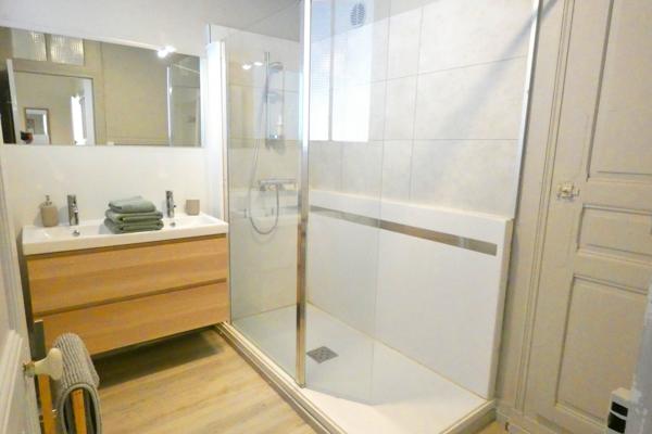 VALLEE DE LA CERE BELLE MAISON RENOVEE Aurillac (15000)