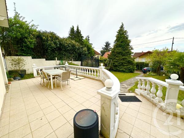 Maison à vendre  6 pièces - 505 m2 GOUSSAINVILLE - 95