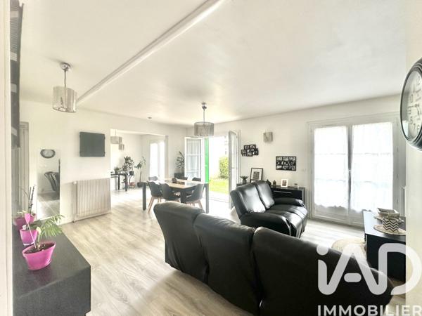 Maison à vendre 6 pièces 122 m² Brie-Comte-Robert