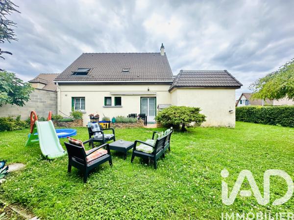 Maison à vendre 6 pièces 122 m² Brie-Comte-Robert