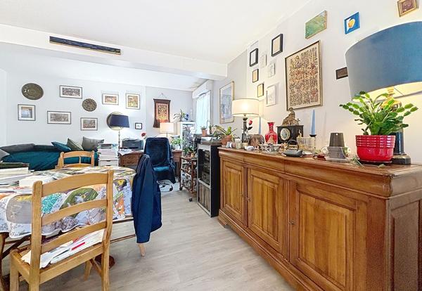 Appartement T2 avec terrasse et parking, idéal investissement locatif à Montauban