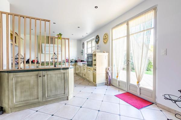 Maison à vendre 8 pièces SOISSONS (02)