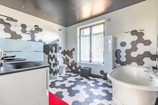 Maison à vendre 8 pièces SOISSONS (02)