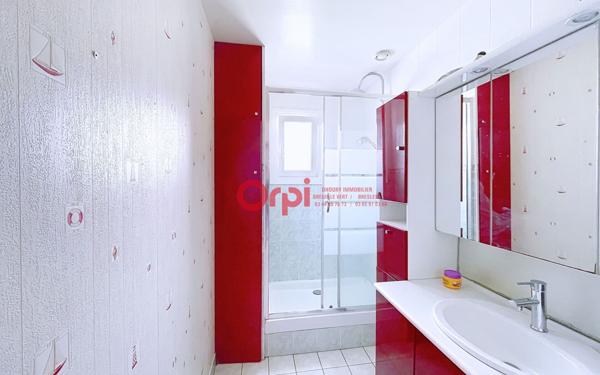 Maison à vendre    4 pièces • 84 m2 Mogneville