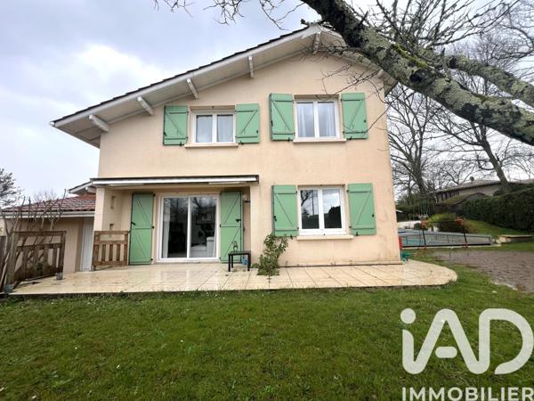 Maison à vendre 5 pièces 139 m² Saint-Pierre-du-Mont
