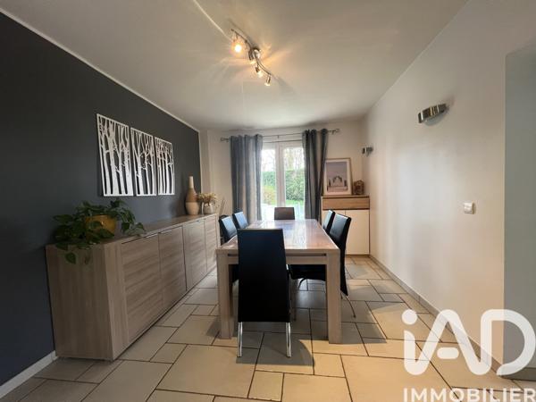 Maison à vendre 5 pièces 139 m² Saint-Pierre-du-Mont