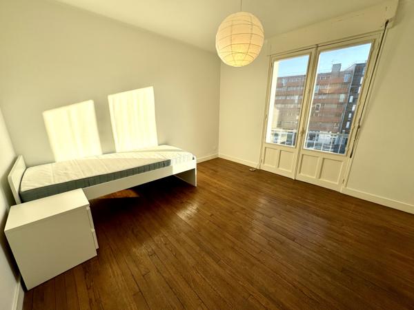 Appartement T4 Meublé avec Garage