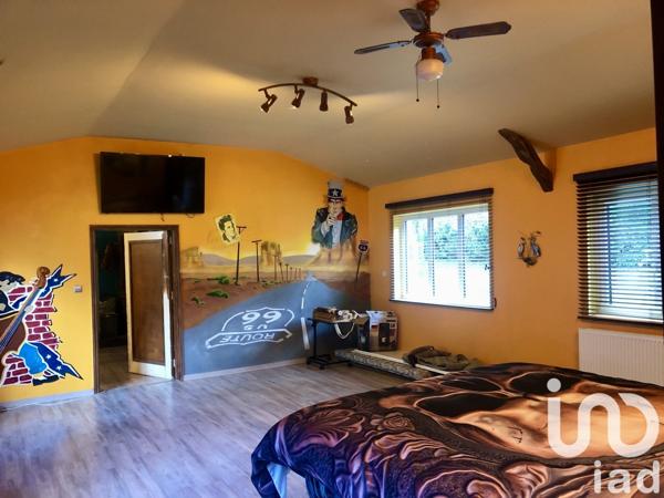 Domaine 5 pièces de 220 m² à Charchigné (53250)