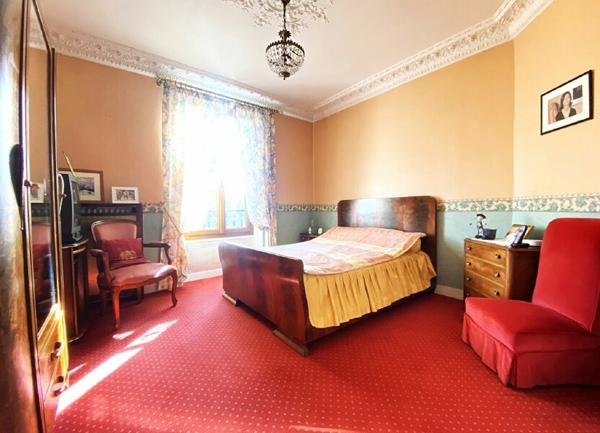 Maison à vendre    5 pièces • 165 m2 Nogent-sur-Marne