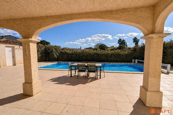 Villa rénovée avec piscine proche du canal et des remparts