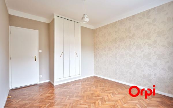 Appartement à vendre    3 pièces • 73,18 m2 Lyon 2