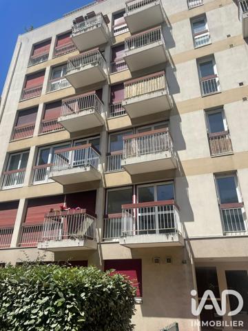 Appartement à vendre 4 pièces 86 m² Courbevoie