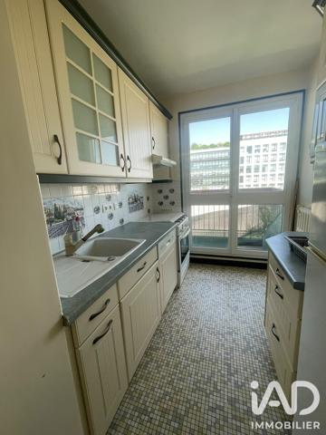 Appartement à vendre 4 pièces 86 m² Courbevoie