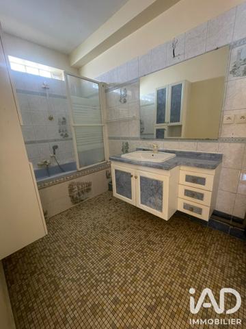 Appartement à vendre 4 pièces 86 m² Courbevoie