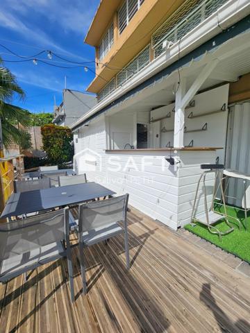 Local commercial, sortie de rocade, terrasse partagée, bien agencé