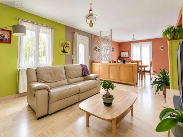 Achat - Maison Saint-Genouph 37510 7 pièces 151 m 2 498 m 2