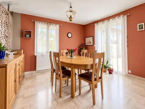 Achat - Maison Saint-Genouph 37510 7 pièces 151 m 2 498 m 2