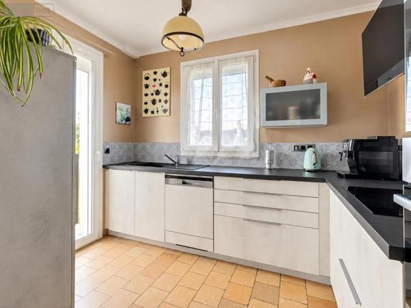 Achat - Maison Saint-Genouph 37510 7 pièces 151 m 2 498 m 2