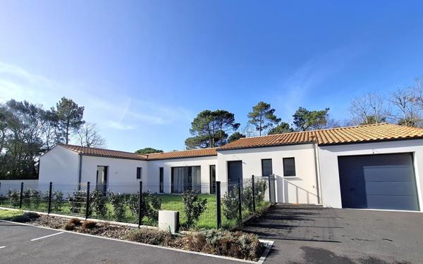 Maison à vendre    5 pièces •  Les Mathes