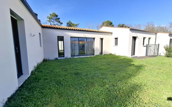 Maison à vendre    5 pièces •  Les Mathes