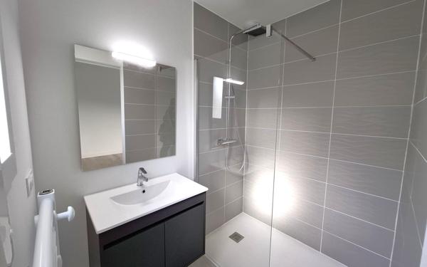 Maison à vendre    5 pièces •  Les Mathes