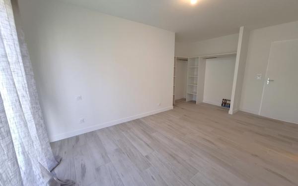 Maison à vendre    5 pièces •  Les Mathes