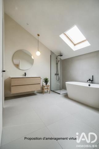 Maison à vendre 6 pièces 229 m² Sauveterre-la-Lémance