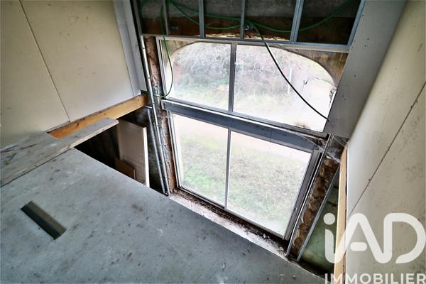 Maison à vendre 6 pièces 229 m² Sauveterre-la-Lémance