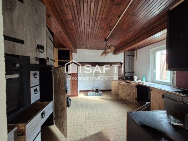 Ferme à rénover avec fort potentiel