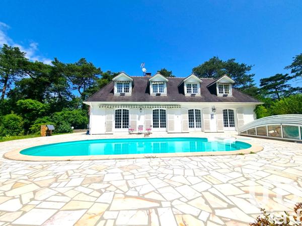 Maison à vendre 9 pièces 220 m² Boutigny-sur-Essonne