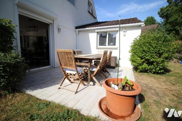 MAISON A VENDRE AU VILLAGE ANGLAIS