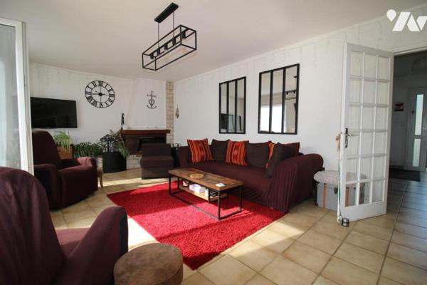 MAISON A VENDRE AU VILLAGE ANGLAIS