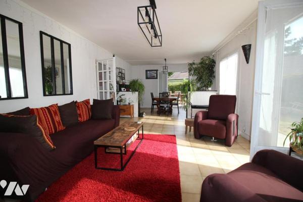 MAISON A VENDRE AU VILLAGE ANGLAIS