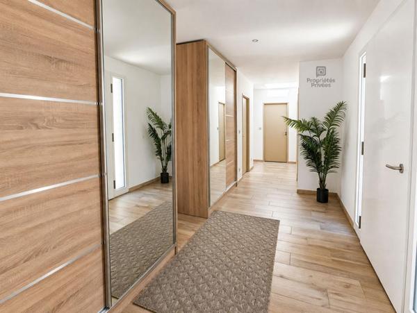 CHÂTEAUROUX, LA MARGOTIÈRE, Maison contemporaine de plain-pied, 5 chambres, bureau, piscine, DPE A